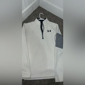 Under armor pullover